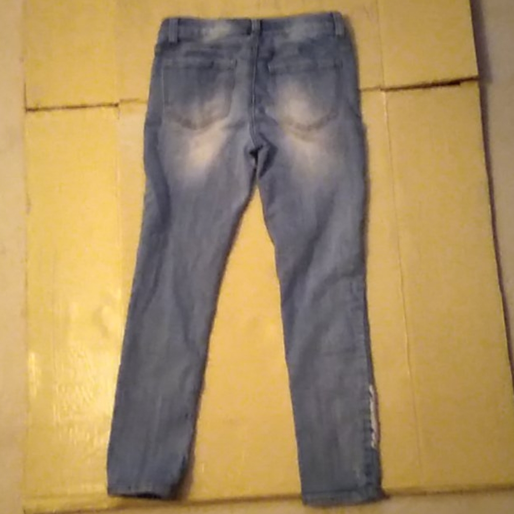 Jeans 👖 - Picture 2 of 3